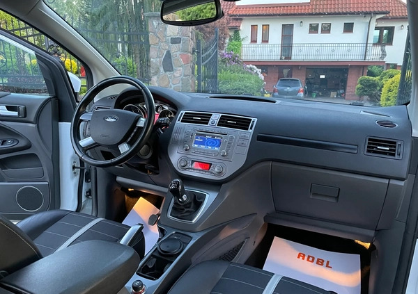 Ford Kuga cena 33900 przebieg: 180000, rok produkcji 2009 z Trzebnica małe 596